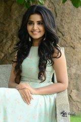Anupama Parameswaran Interview about Vunnadhi Okate Zindagi Movie